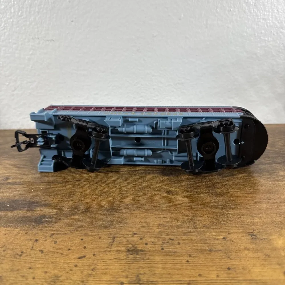 Lionel 7-11925 Polar Express Replacement Observation Car For Parts Missing Wheel